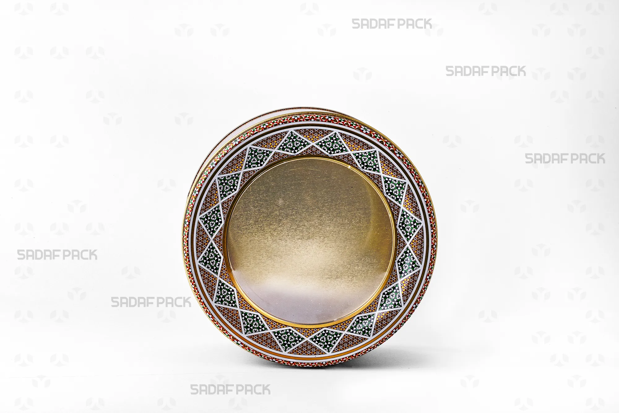 Front angle view of the 17 cm circular metal tin, highlighting its 8 cm wall height and premium metallic finish.