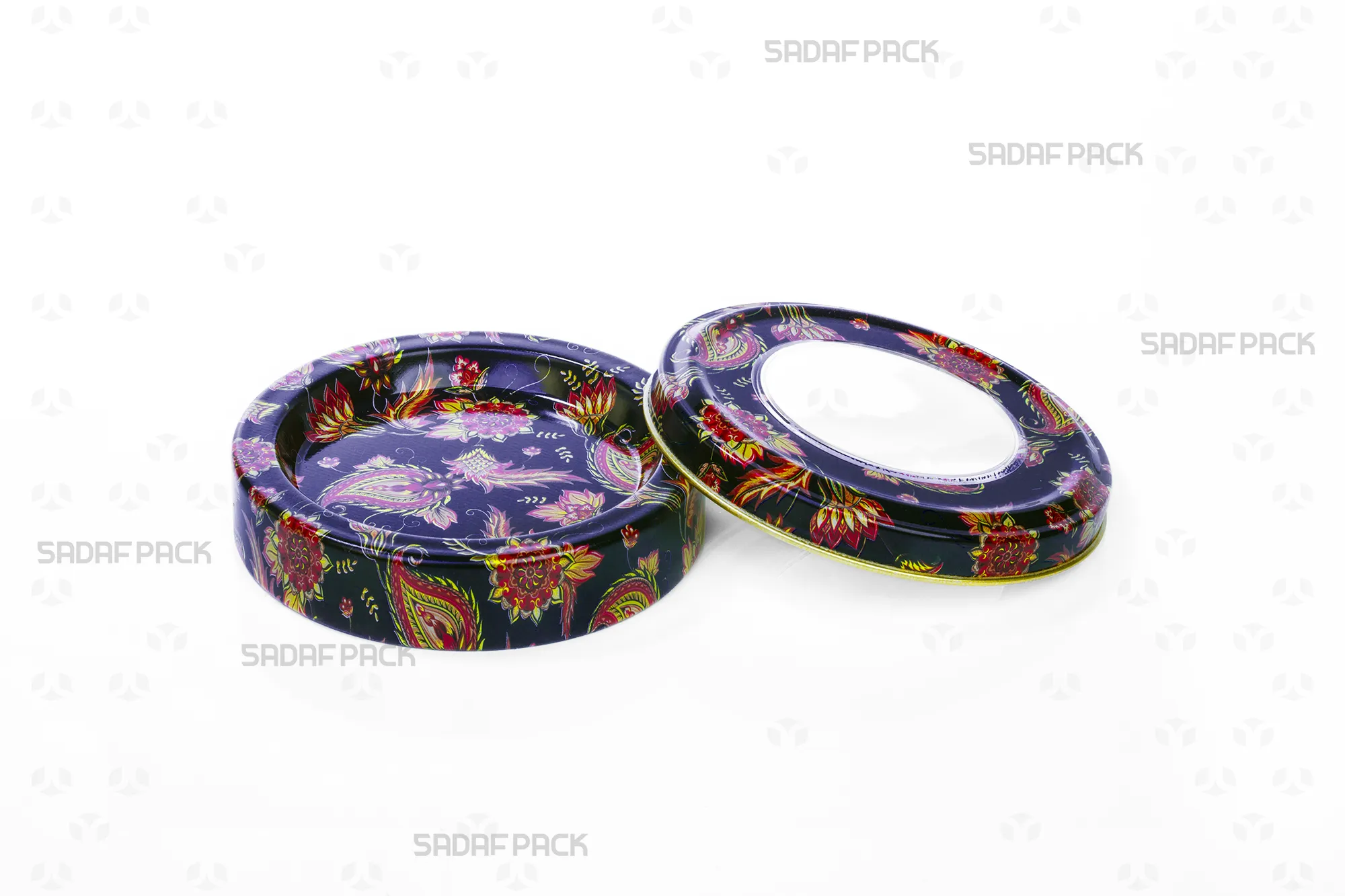 منظر علوي للعلبة المعدنية الفارغة سعة 5 جرام من صدف باك (تصميم الترنج الكحلي) وغطاؤها مفتوح، مع التركيز على عمق العبوة والتصميم الأنيق.