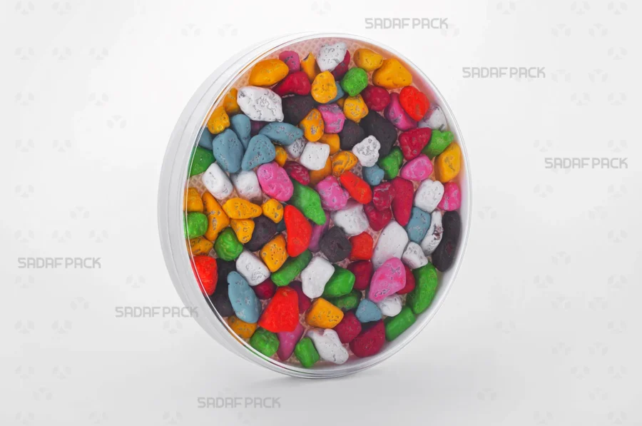 A 15 Core España tin filled with high-quality Stone Chocolate, showcasing its capacity and suitability for export-grade products.