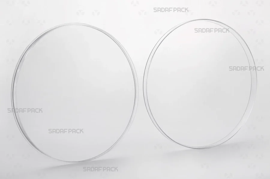 The 15 Flat Crystal container with its lid and body separated, showcasing the clean interior space designed for product protection.