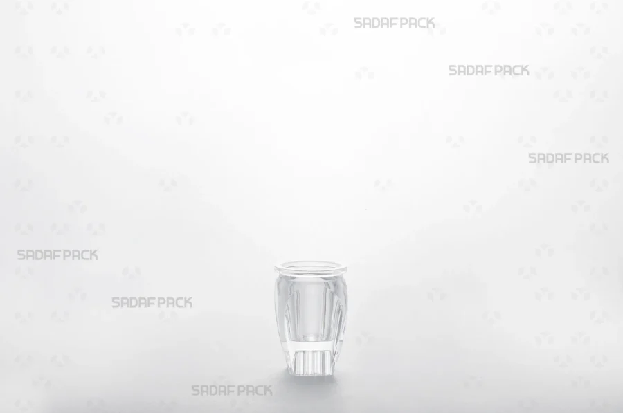 A detailed look at the Gohar 1 Raised Bottom container's body, focusing on the unique raised bottom feature and flawless polycrystal material.