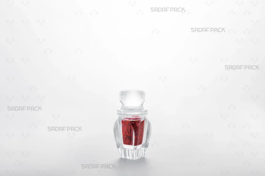 The Gohar 1 Raised Bottom container filled with saffron, demonstrating its ideal capacity and clarity for high-value export products.