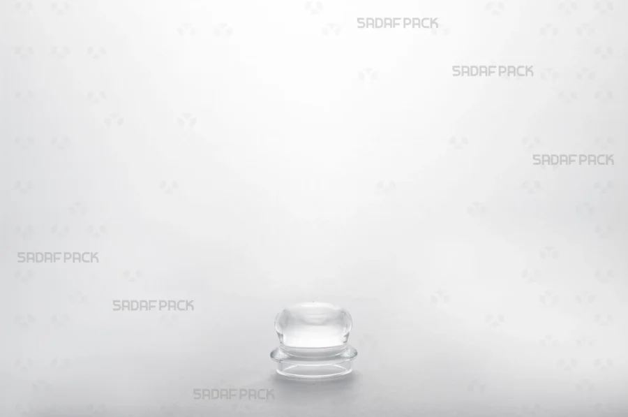 A three-quarter angle view of the Gohar 2 Raised Bottom container's lid, showing its precise design and secure closure mechanism.