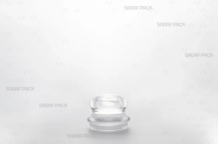 A detailed three-quarter angle view of the Gohar 4 lid, showing its precise fit and smooth, polished surface for a secure closure.