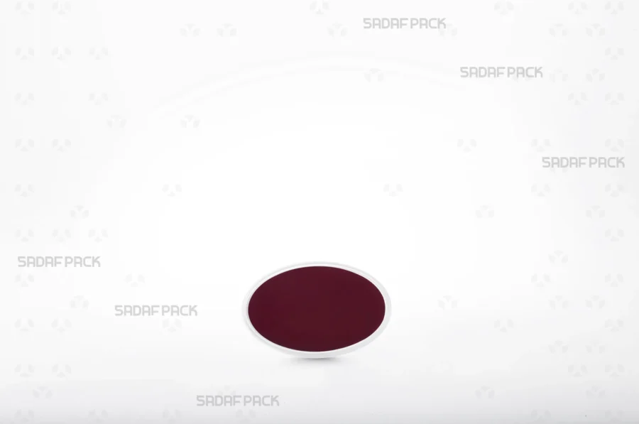 A display of the Oval 2 España container with size 2 oval crimson Cardboard Pad