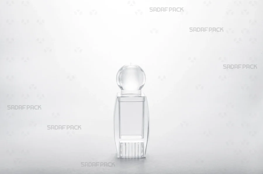 A front angle view of the Sadaf 2 Raised Bottom container, highlighting its clear polycrystal structure and the elevated base designed to enhance product presentation.