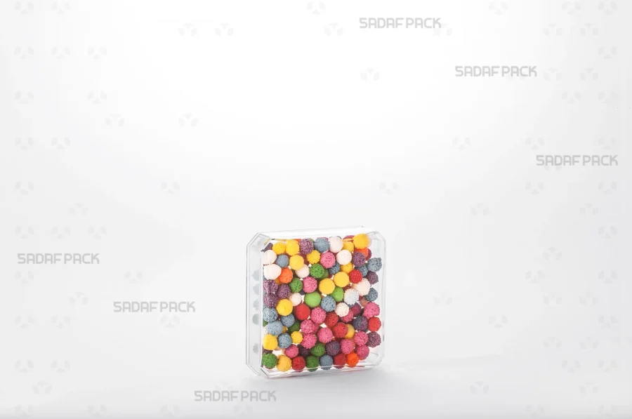 The 4 gram Square container filled with high-quality Large Sugar Pearls, demonstrating its capacity and suitability for the export of luxury goods.