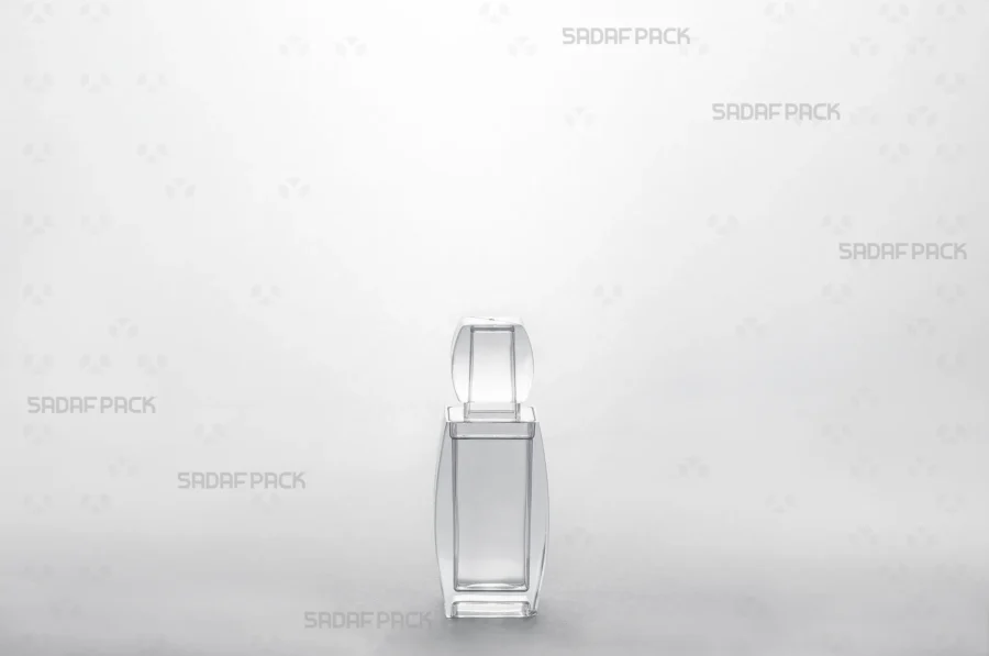 Front view of the Azin 1 container, highlighting its seamless poly-crystal body and secure-fitting lid, designed for optimal product visibility.