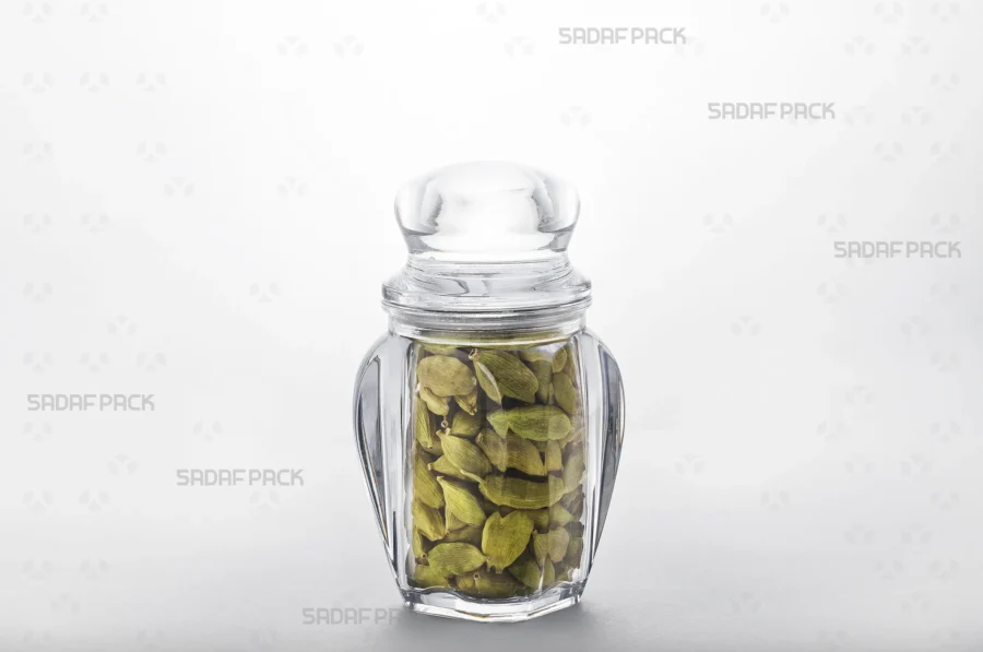 An elegant view of the Gohar 4 container filled with high-quality cardamom, demonstrating its capacity and suitability for export markets.