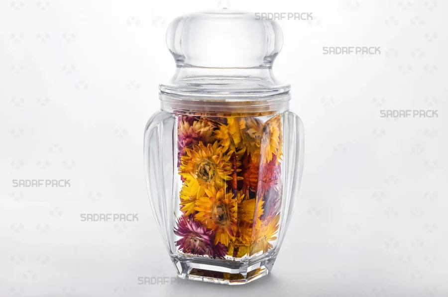 A Gohar 5 crystal container filled with high-quality Decorative Dried Flowers, demonstrating its excellent product visibility for export.