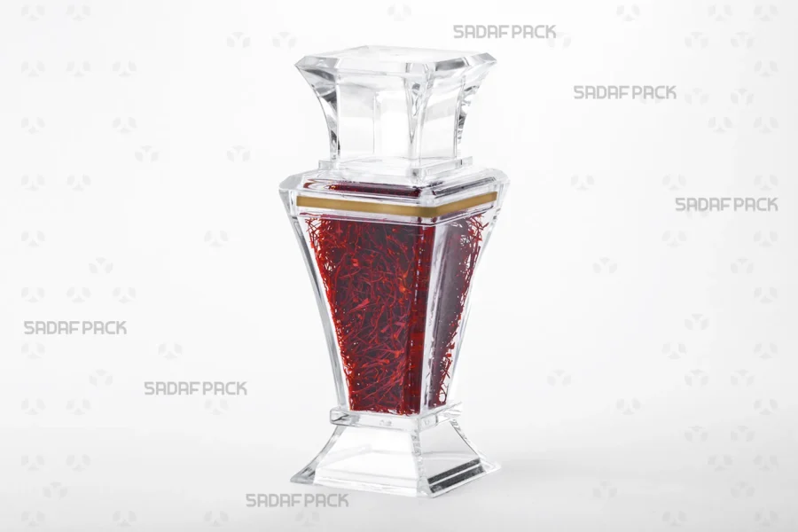 A Berelian 5 crystal container filled with high-quality saffron, ideal for export and premium retail.